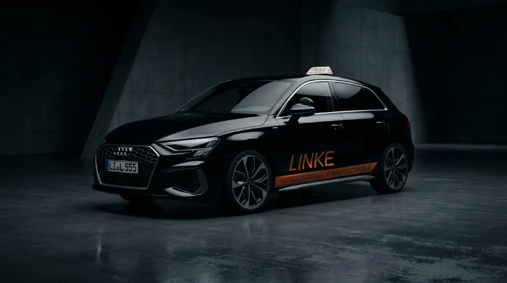 Audi A3 Sportback der Fahrschule Linke in Hinte
