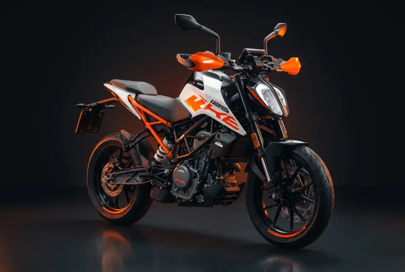 Schulungsfahrzeug KTM 125 Duke der Fahrschule Linke